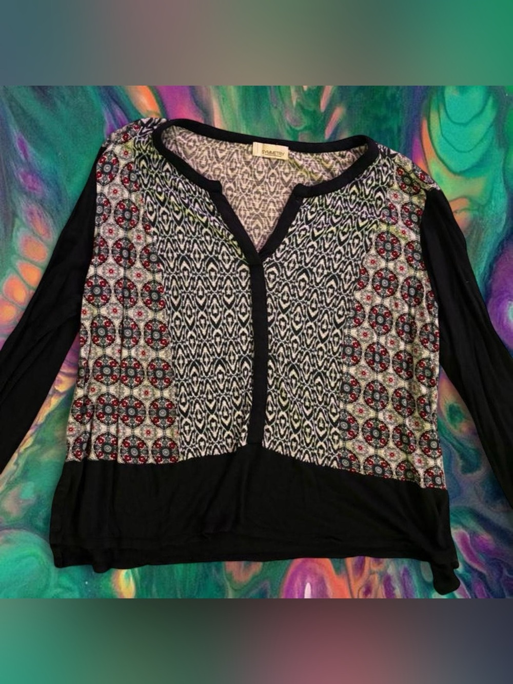 Symmetry Black Patterned Split-Panel Women's Top - Picture 1 of 2